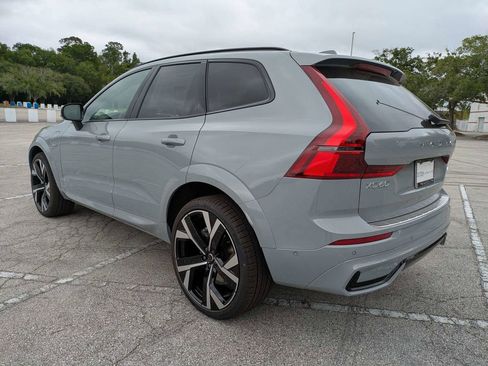New 2026 Volvo XC60 T8 Ultra w/ Protection Package Premier AWD/4WD image 4