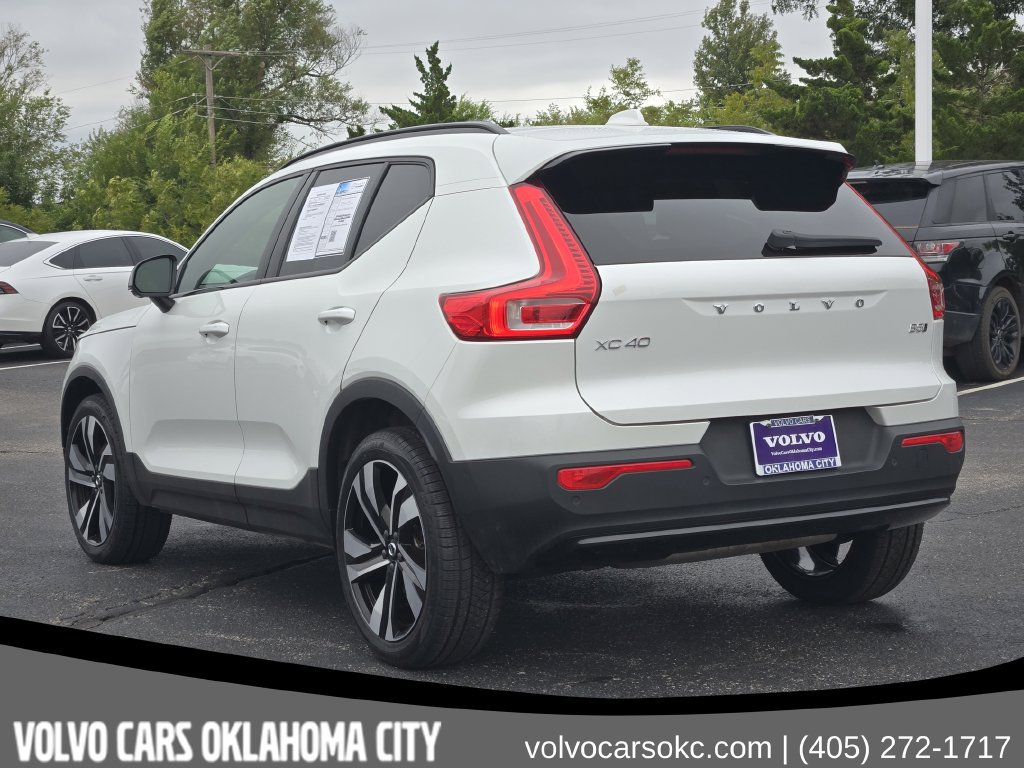 Certified 2023 Volvo XC40 B5 Plus w/ Protection Package Premier AWD/4WD image 5
