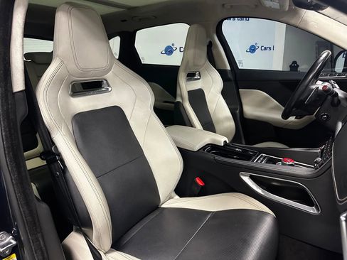 Used 2019 Jaguar F-PACE S image 25