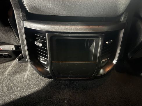 Used 2020 RAM 1500 Big Horn AWD/4WD image 34