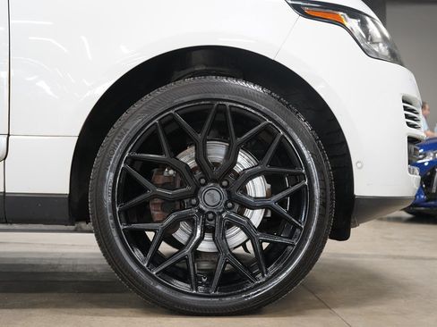 Used 2017 Land Rover Range Rover AWD/4WD image 39