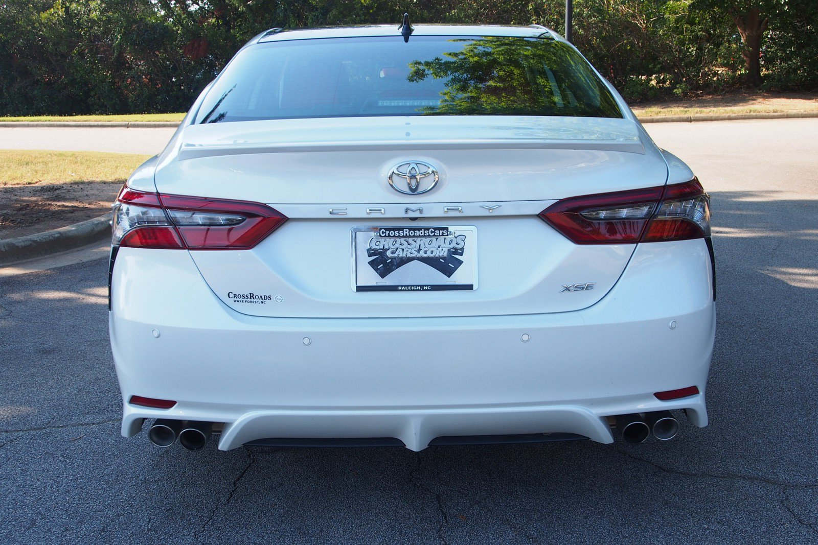 Used 2024 Toyota Camry XSE w/ Driver Assist Package FWD image 6