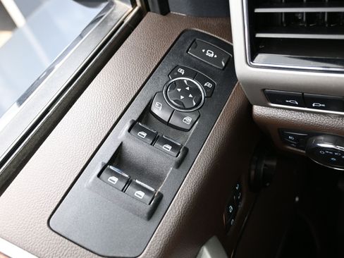 Used 2022 Ford F250 King Ranch w/ King Ranch Ultimate Package image 24