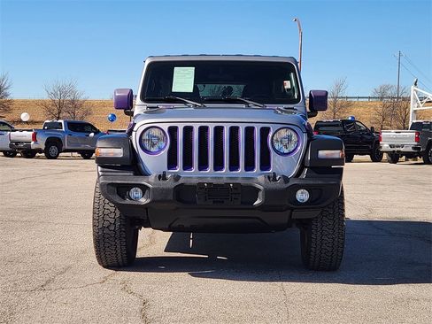 Used 2020 Jeep Wrangler Unlimited Sport S image 2