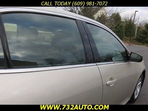 Used 2015 Chevrolet Malibu LS image 18