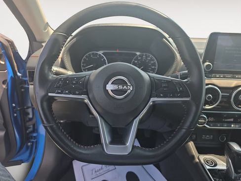 Used 2024 Nissan Sentra SR FWD image 12