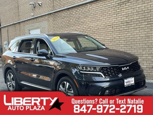 Used 2024 Kia Sorento EX AWD/4WD image 1