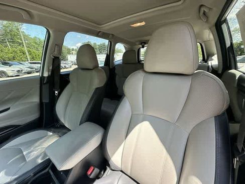 Used 2019 Subaru Forester Limited AWD/4WD image 16