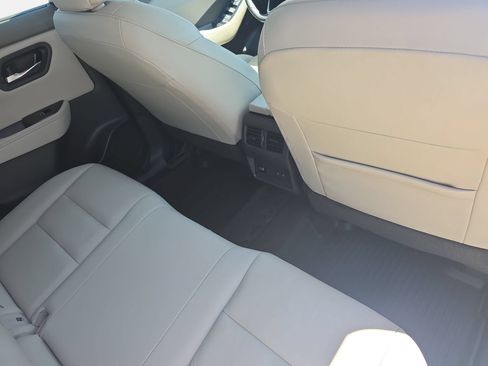 Used 2023 Nissan Rogue SL w/ SL Premium Package FWD image 11