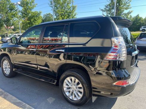 Used 2016 Lexus GX 460 w/ Premium Package AWD/4WD image 4