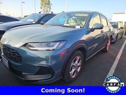Used 2025 Honda HR-V LX