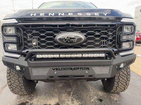 New 2026 Ford F250 Lariat w/ Black Appearance Package AWD/4WD image 28