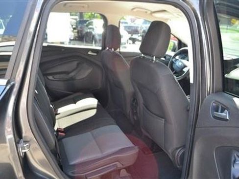 Used 2018 Ford Escape SE w/ SE Sync 3 Package FWD image 20