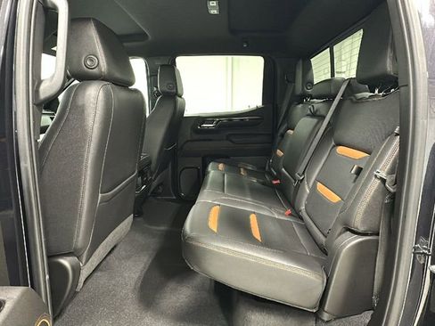 Used 2022 GMC Sierra 1500 AT4 w/ AT4 Premium Package image 12