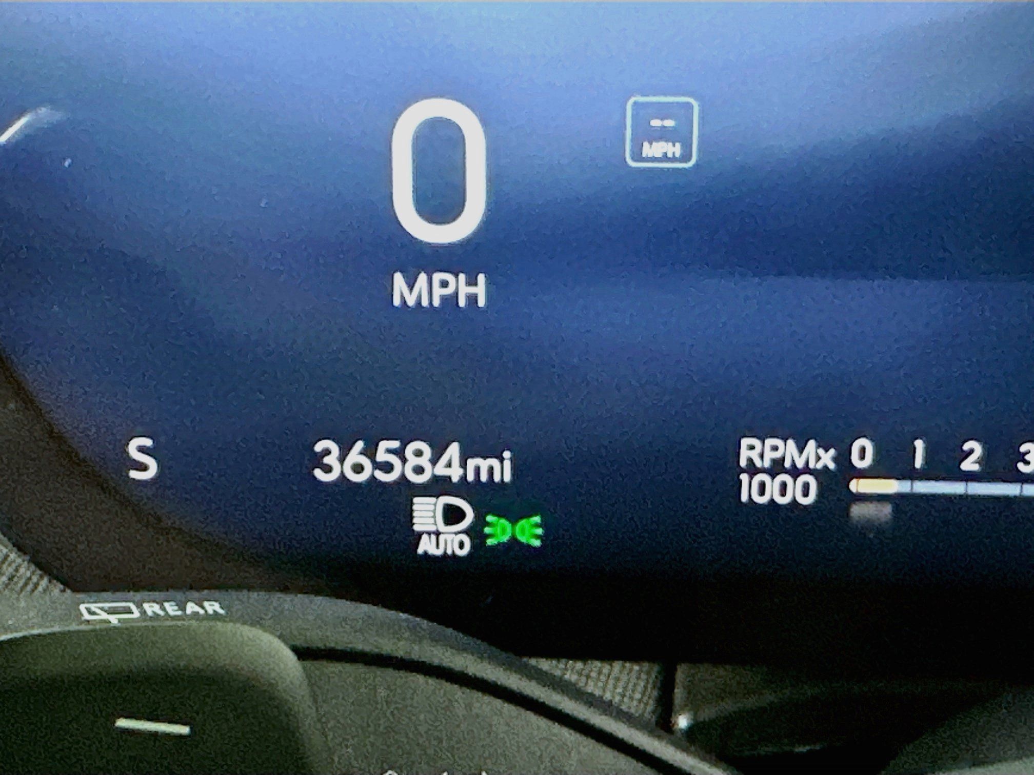 Used 2025 Buick Enclave Preferred FWD image 19