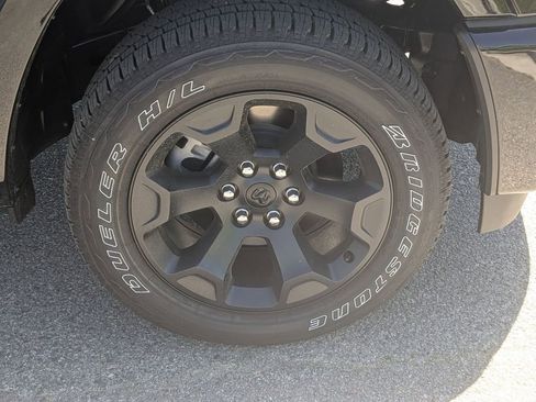 New 2026 RAM 1500 Big Horn AWD/4WD image 16