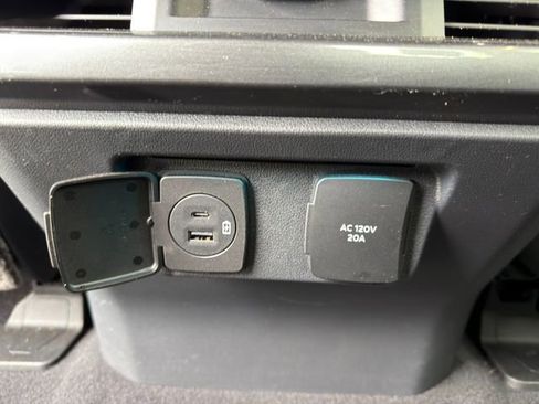 Used 2023 Ford F150 XLT w/ Equipment Group 302A High image 16