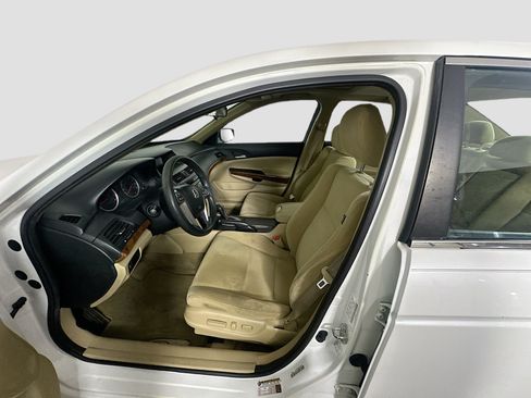 Used 2012 Honda Accord EX image 13