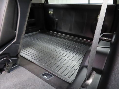 Used 2021 Toyota 4Runner Venture image 12