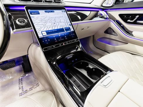 Certified 2024 Mercedes-Benz S 580 4MATIC Sedan image 15