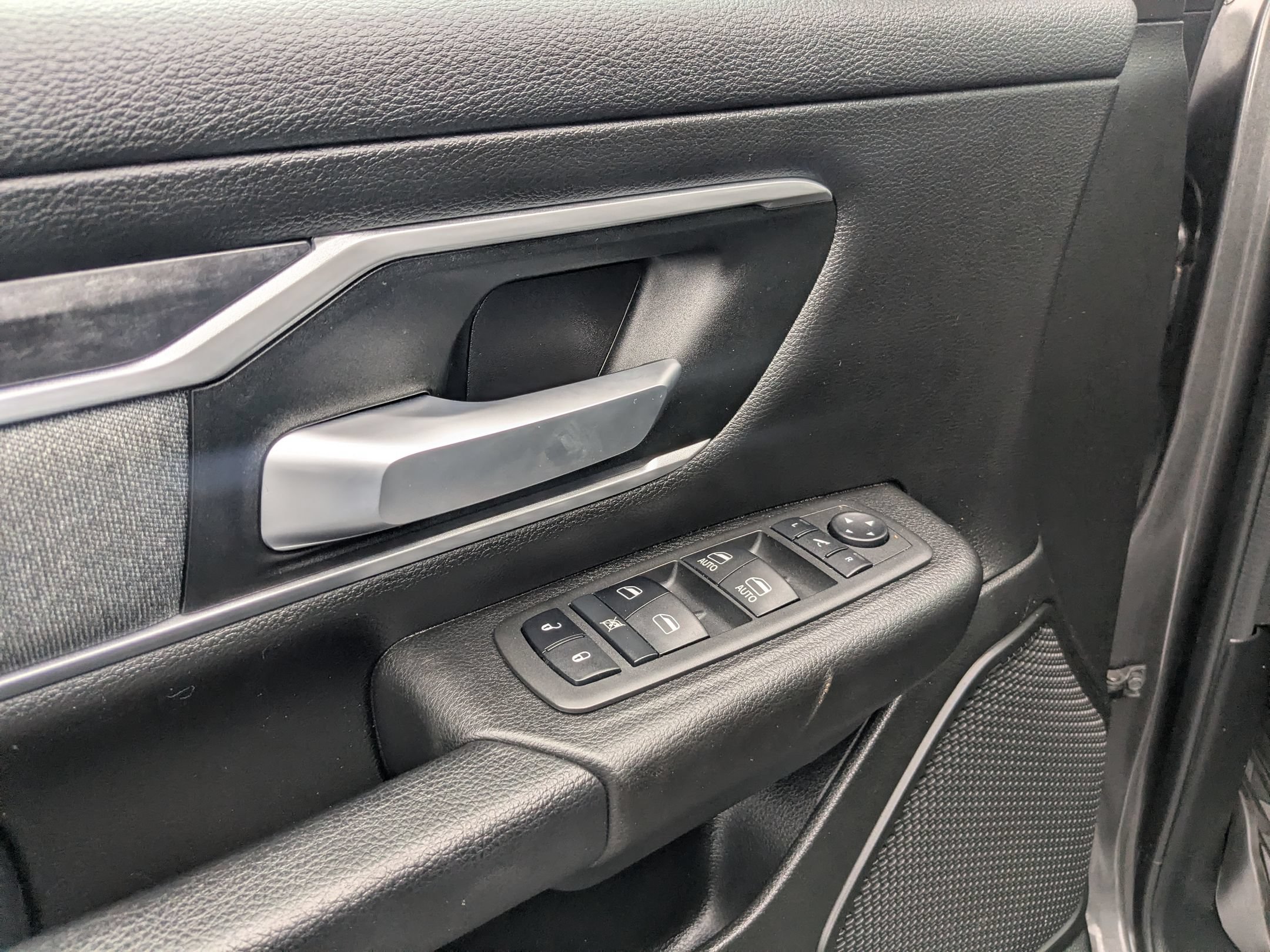 Used 2022 RAM 1500 Big Horn AWD/4WD image 12