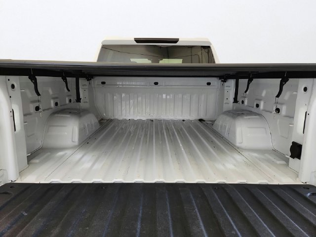 Used 2025 Chevrolet Silverado 1500 LT AWD/4WD image 21