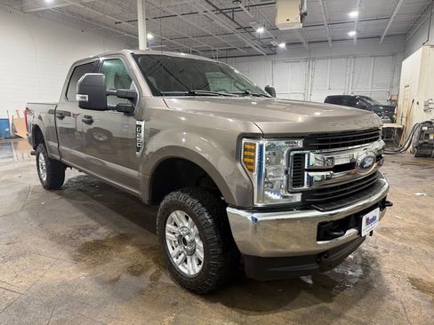 Used 2018 Ford F250 XLT w/ Snow Plow Prep Package image 1