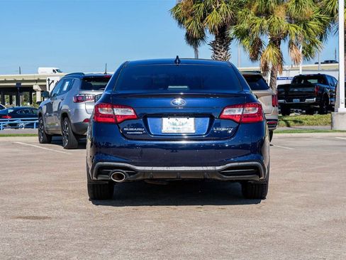 Used 2018 Subaru Legacy 2.5i Premium w/ Moonroof Package image 5