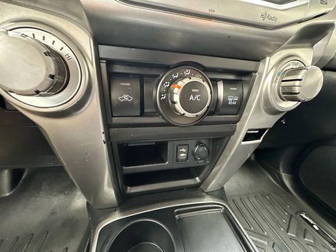 Used 2014 Toyota 4Runner SR5 Premium RWD image 25
