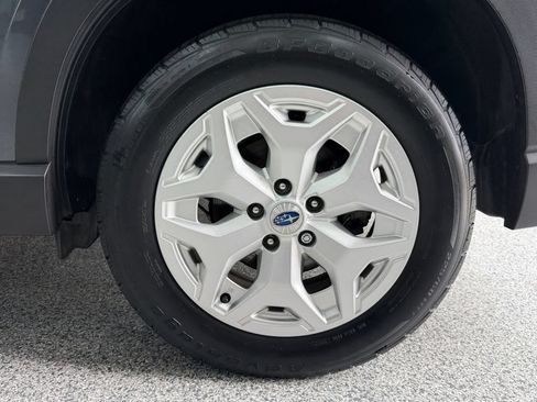 Used 2020 Subaru Forester w/ Popular Package #1 AWD/4WD image 48
