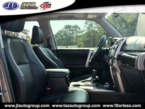 Used 2019 Toyota 4Runner Limited AWD/4WD image 17