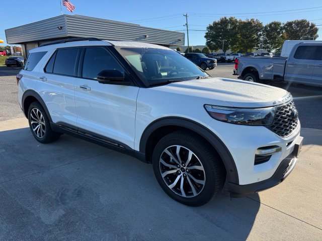Used 2020 Ford Explorer ST w/ Premium Technology Package AWD/4WD image 4