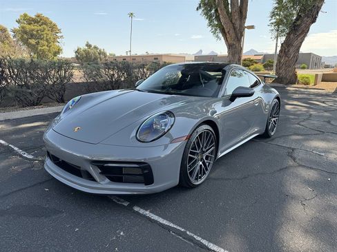 Used 2024 Porsche 911 Carrera 4S w/ Premium Package AWD/4WD image 7
