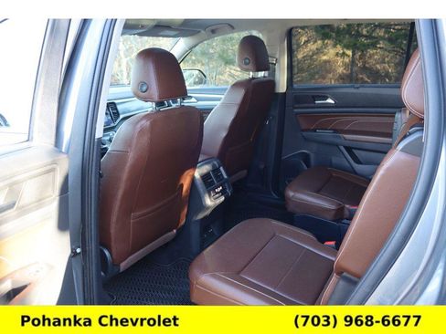 Used 2022 Volkswagen Atlas SEL R-Line image 24