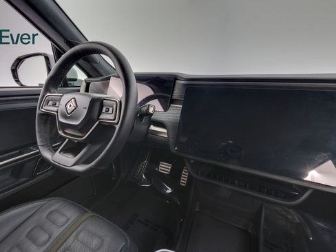 Used 2023 Rivian R1S Adventure AWD/4WD image 27