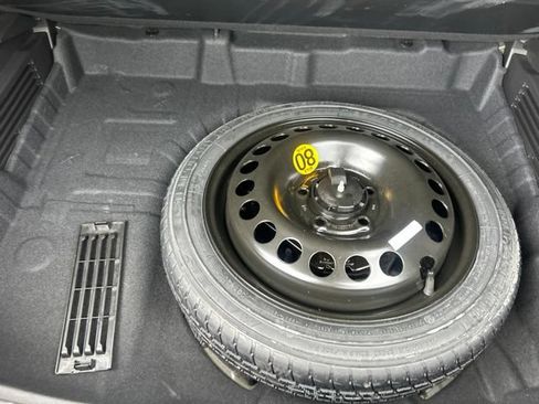 Used 2022 Chevrolet TrailBlazer LS FWD image 19