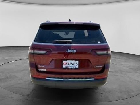 Used 2023 Jeep Grand Cherokee L Laredo AWD/4WD image 9