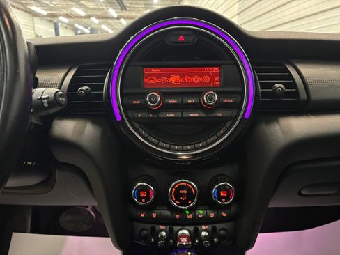 Used 2015 MINI Cooper 2-Door Hardtop FWD image 18