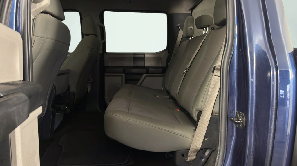 Used 2017 Ford F250 XL w/ STX Appearance Package AWD/4WD image 16