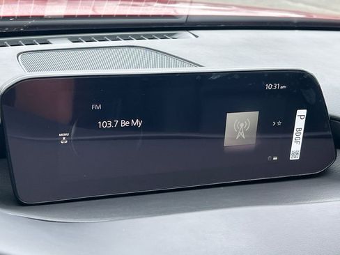 Certified 2025 MAZDA MAZDA3 s Sport image 21