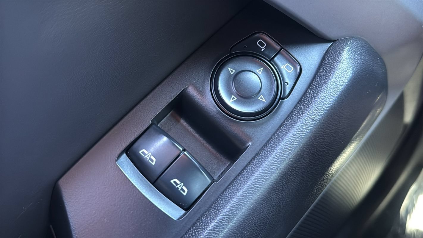 Used 2016 Chevrolet Camaro LT RWD image 25
