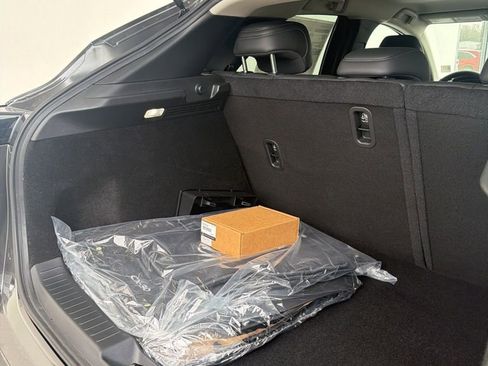 New 2025 MAZDA CX-30 AWD 2.5 S w/ Select Sport Pkg image 10