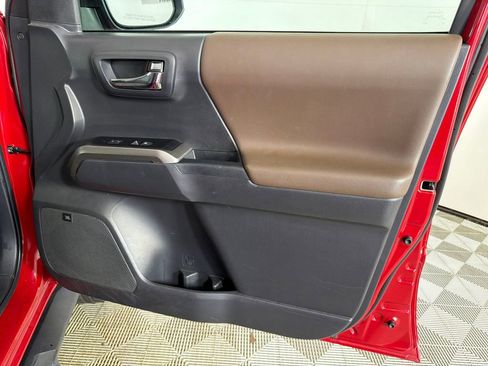 Used 2023 Toyota Tacoma Limited image 16