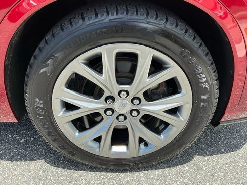 Used 2020 Cadillac XT6 Sport w/ Platinum Package AWD/4WD image 22
