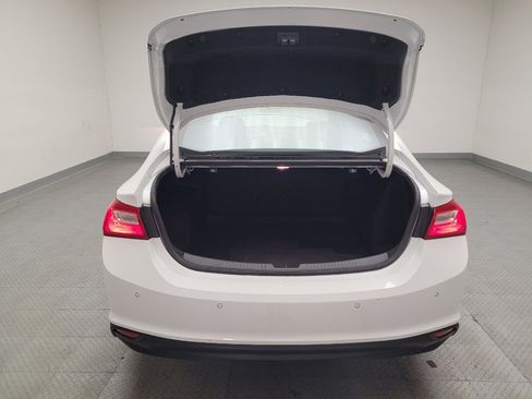 Used 2024 Chevrolet Malibu LT image 29