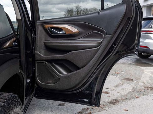 Used 2018 GMC Terrain SLE w/ Driver Convenience Package image 15