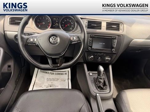 Used 2015 Volkswagen Jetta SE FWD image 21