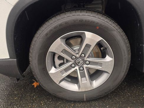 New 2025 Honda Pilot EX-L image 10