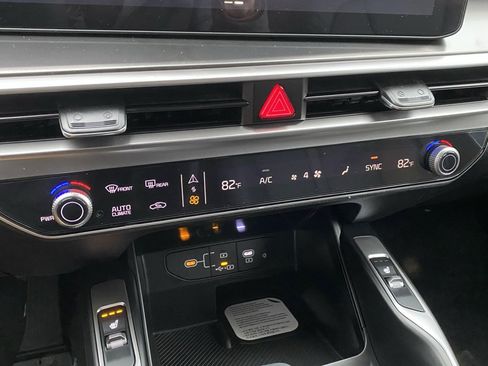 New 2026 Kia Sorento S image 16