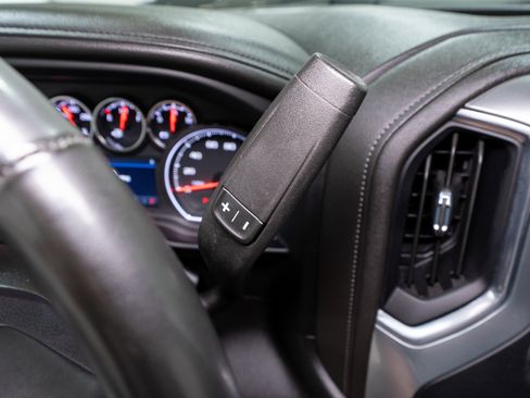 Used 2023 Chevrolet Silverado 2500 LTZ w/ LTZ Plus Package image 32